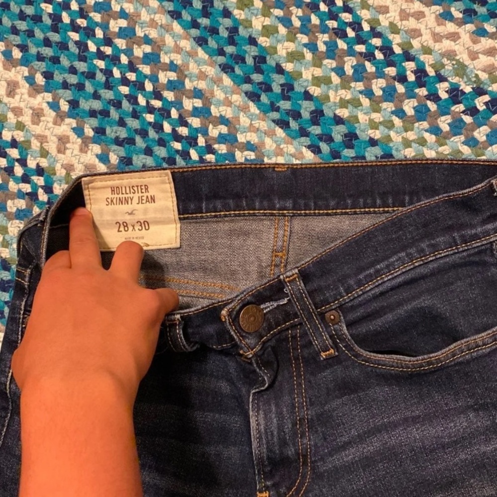 Jeans - Picture 2 of 3